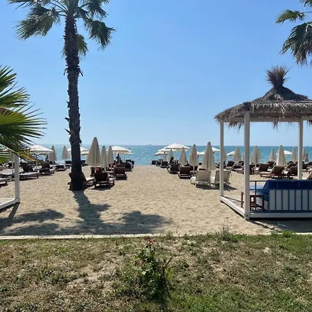 Golem Beach Apartament